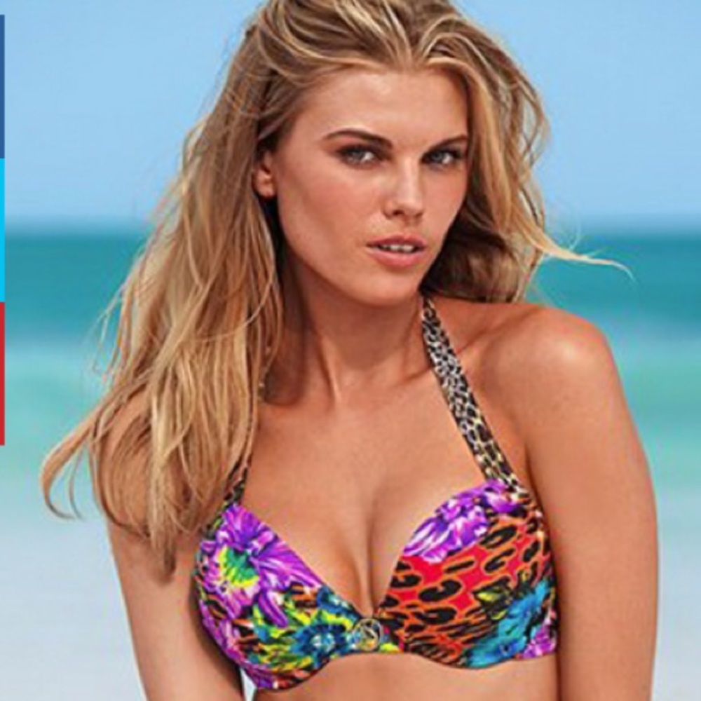 VICTORIA’S SECRET BOMBSHELL BATHING SUIT TOP